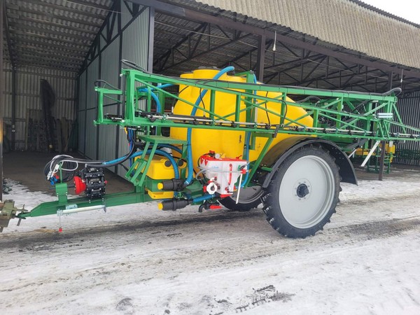 Кіровоградська філія передала лізингоодержувачу Кіровоградської обл. на умовах “Доступний фінансовий лізинг 5-7-9%” обприскувач причіпний “Вектор” 3200-24