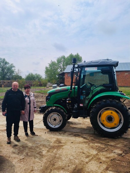 У квітні 2026 року Закарпатською філією Національної акціонерної компанії «Украгролізинг» поставлено на умовах фінансового лізингу господарству Закарпатської області трактор KATA KE454.